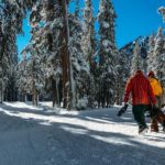 11 rzeczy, które musisz zabrać ze sobą na snowboard